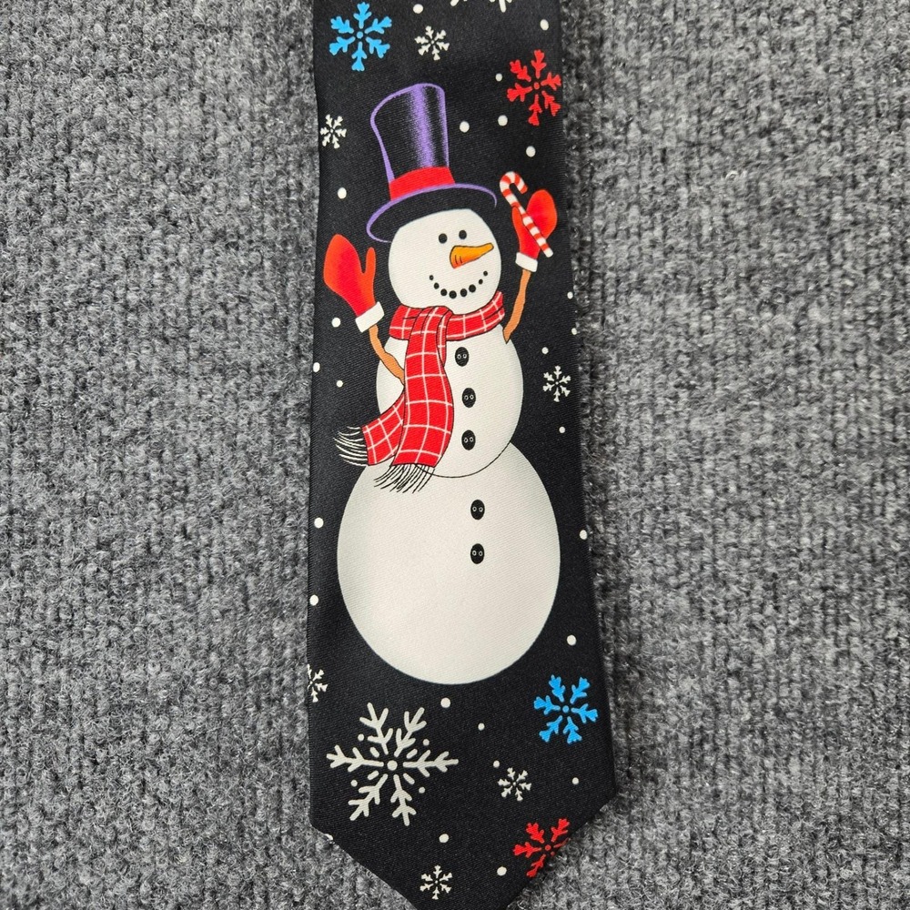 Christmas snowman themed Tie  Mens OS Black New  Holiday Snowflake